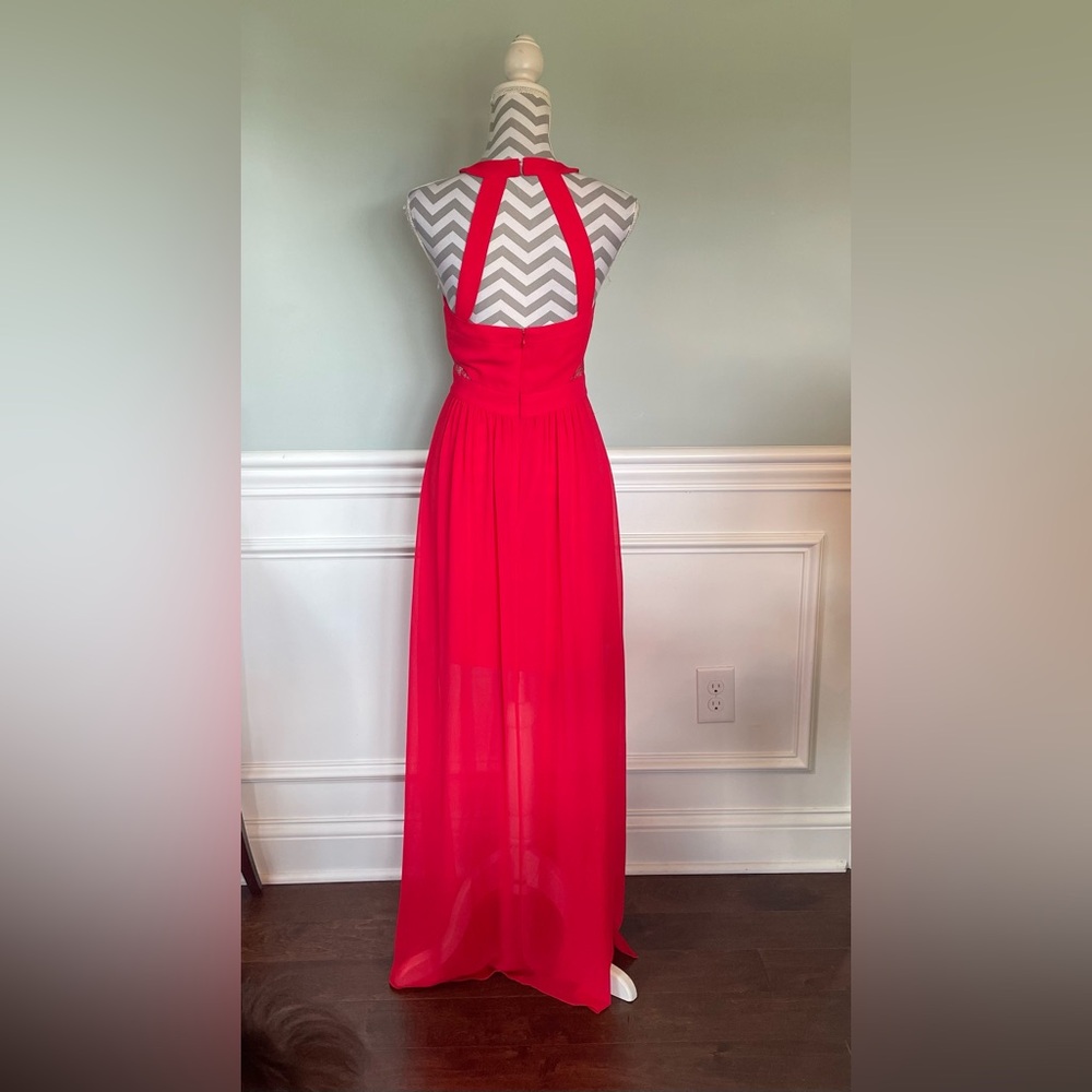BCBGeneration Red Glamour Cutout Halter Chiffon EveningGown – Lace Detail Size 6 - Picture 8 of 12